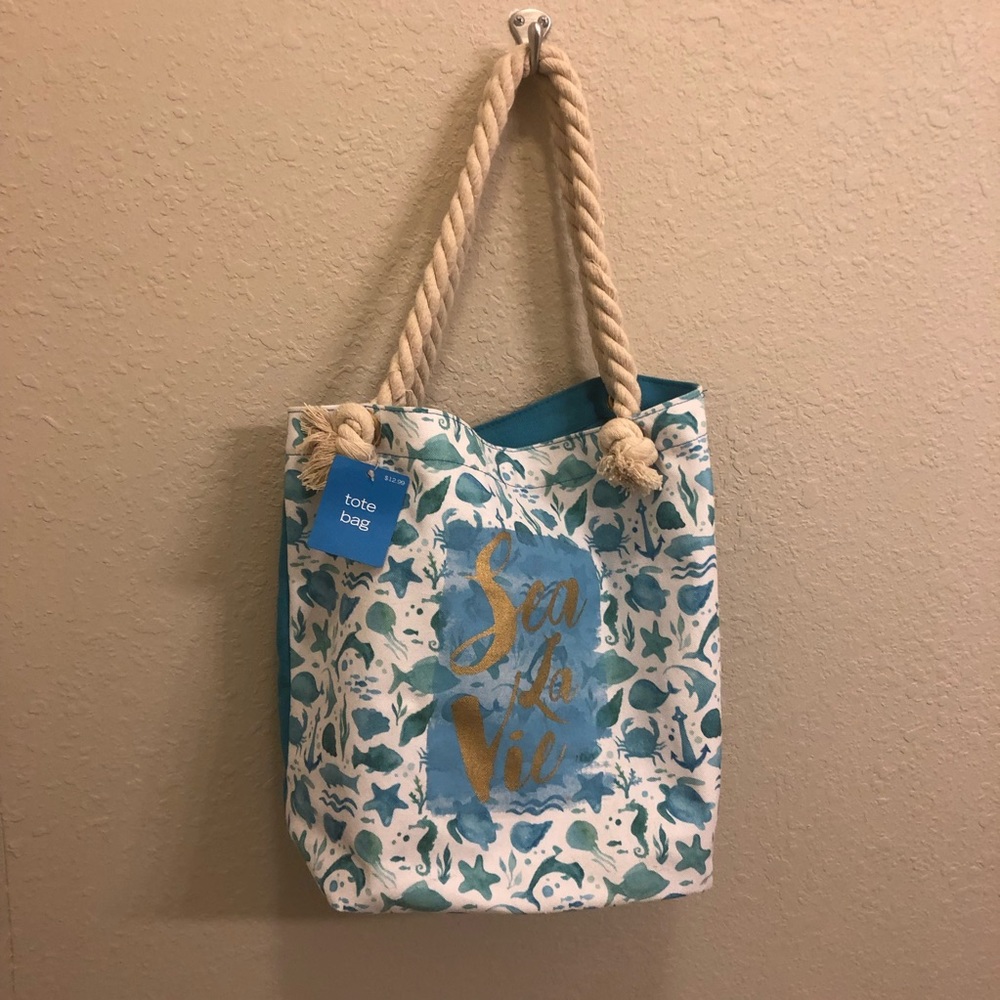Sea La Vie Tote Bag